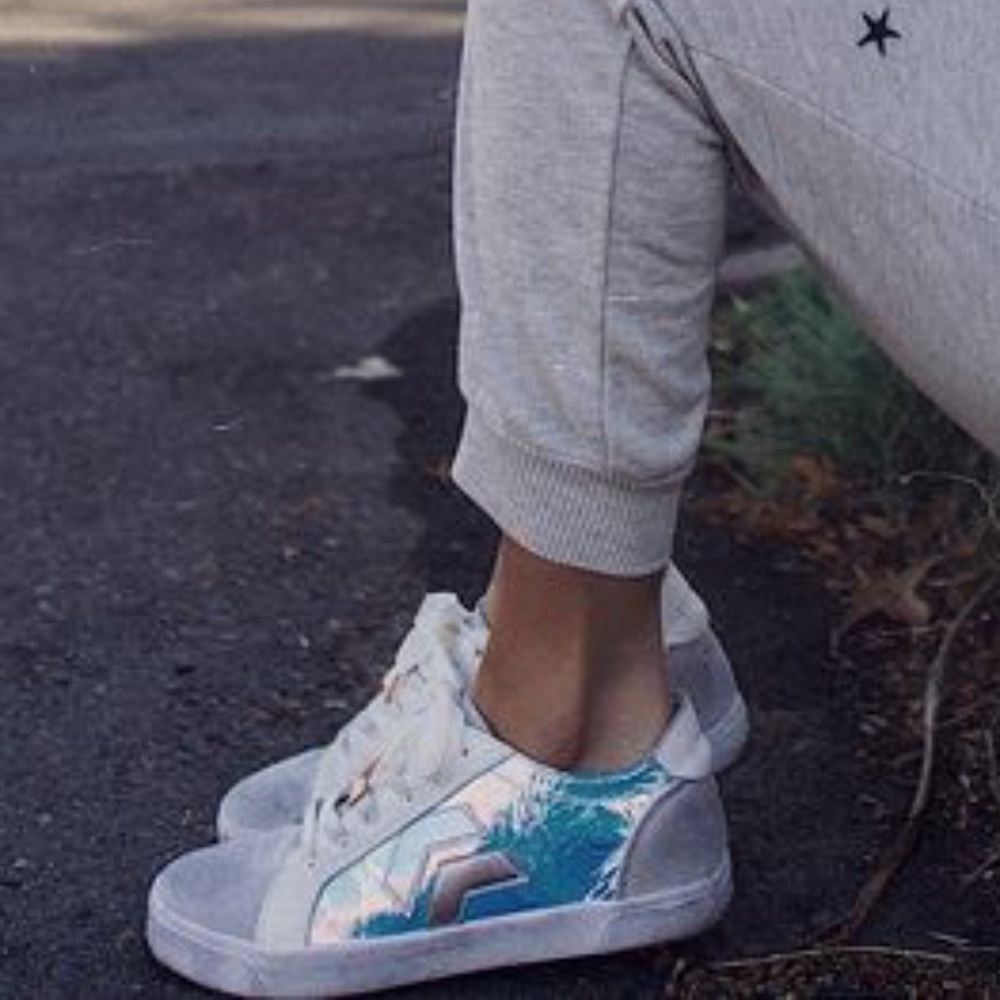 Dolce Vita Zaga Iridescent Sneakers Never Worn